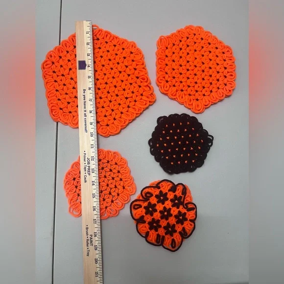 Vintage MCM Handmade Loom Doilies Crochet Placemat Trivet Yarn Flower Halloween - Picture 7 of 9